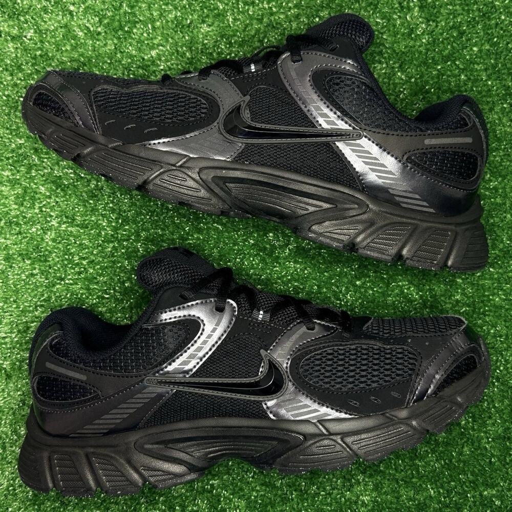 Nike Initiator Men’s 11.5 Black Running Training Sneakers HJ5228-001